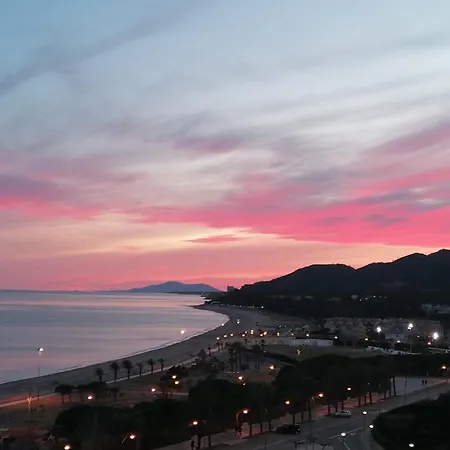 Con Terraza, Vistas Playa Y Montana Διαμέρισμα