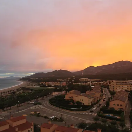 Con Terraza, Vistas Playa Y Montana *